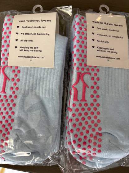 Move with Grace - Grip Socks