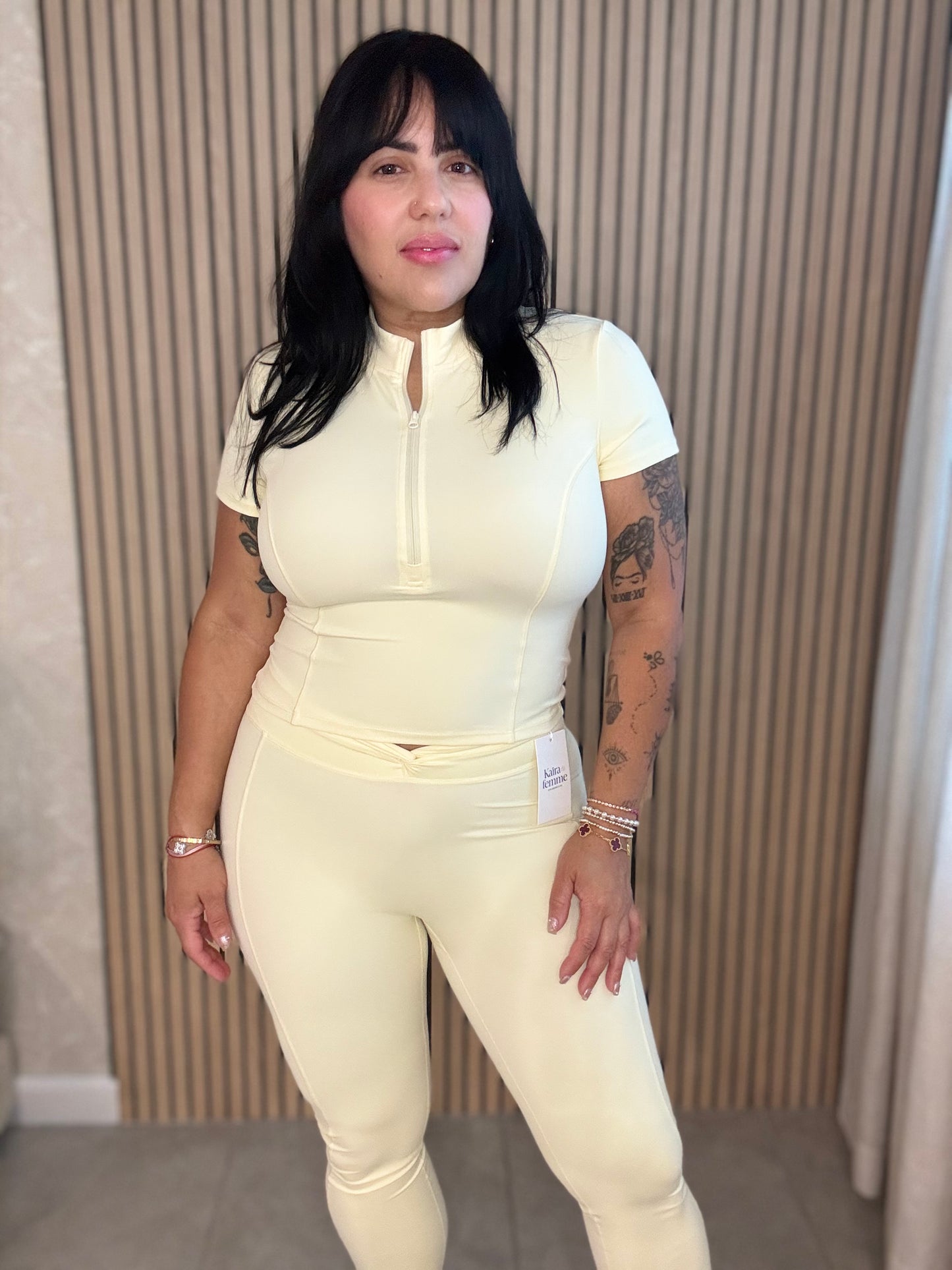 Marisol Set in Light Yellow