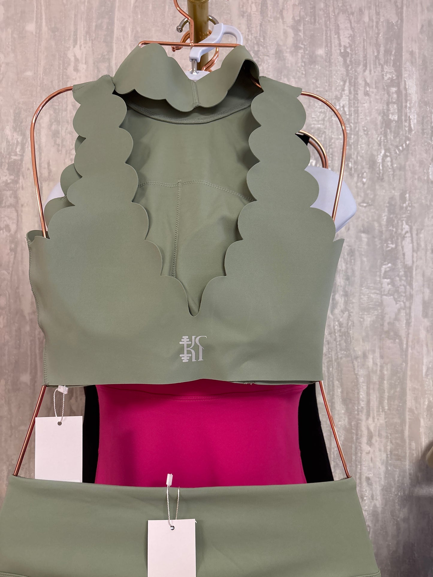 Alice Wave Top - Light Pink