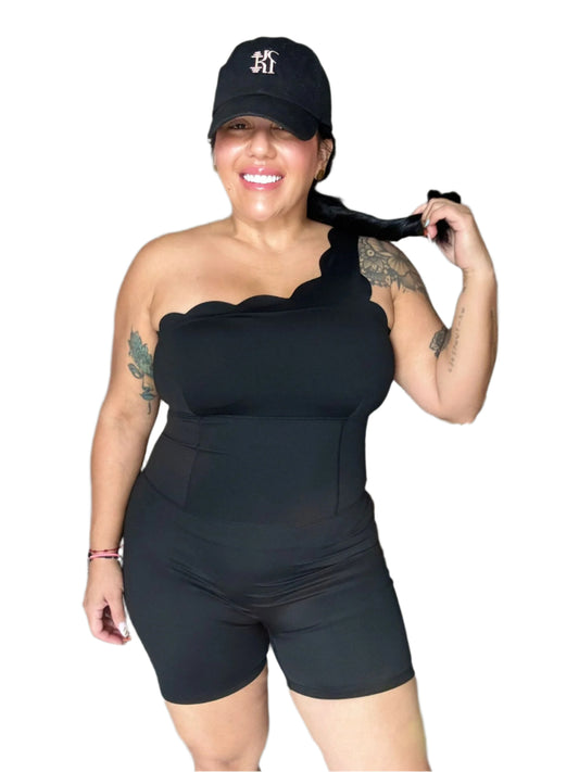 BACK IN RE-STOCK SOON! - ELEVÉ- Amelise One Shoulder Bodysuit
